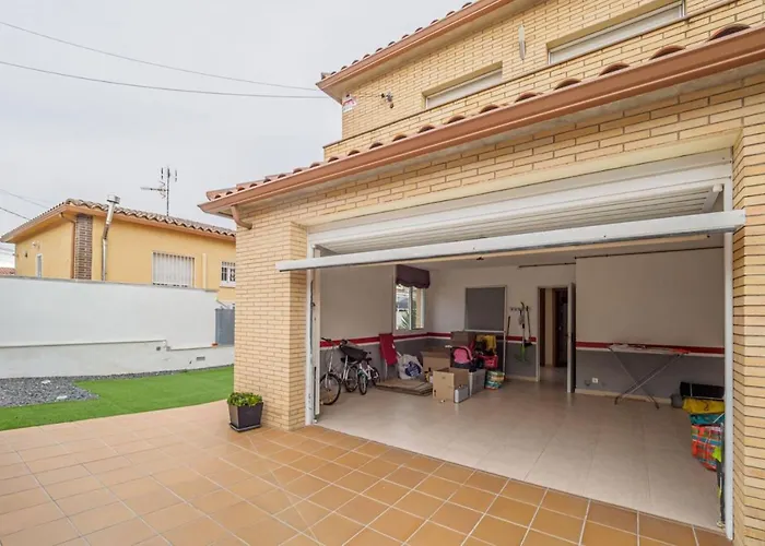فيلة Casa Dorada كالافيل