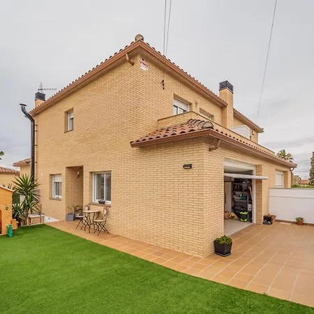 Casa Dorada Villa *